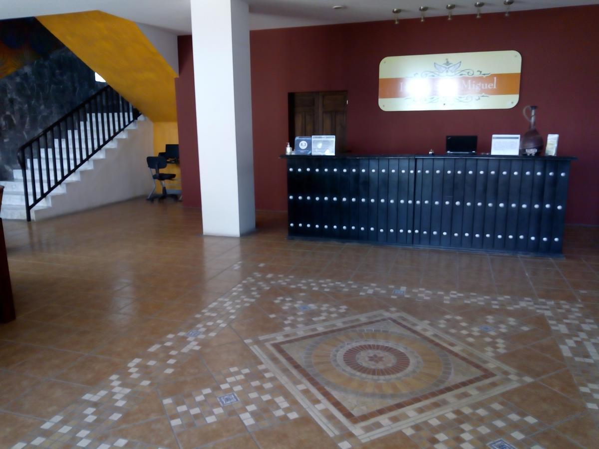 Hotel San Miguel Penjamo ภายนอก รูปภาพ