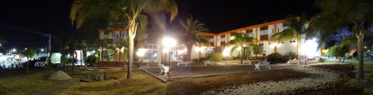 Hotel San Miguel Penjamo ภายนอก รูปภาพ
